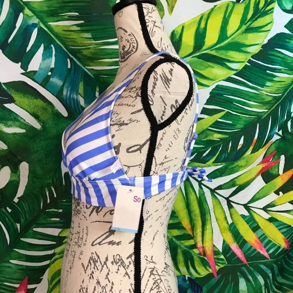 NWT $26 SO Juniors Large White Purple Blue Striped Tropical Bikini Swim Top - Picture 3 of 4